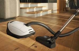 Пылесос Miele COMPLETE C3 SILENCE EcoLine SGSK5