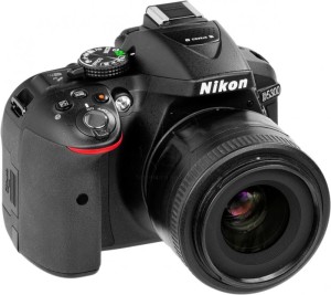 Nikon D5300 Kit AF-S 18-55mm/3.5-5.6G VR II