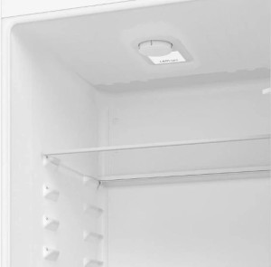 Встраиваемый холодильник Indesit IBH 18