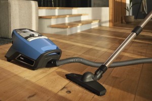 Пылесос Miele Blizzard CX1 Parquet Tech Blue SKCF5
