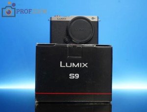 Фотоаппарат Panasonic Lumix DC-S9 Body Silver