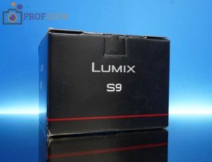 Фотоаппарат Panasonic Lumix DC-S9 Body Silver