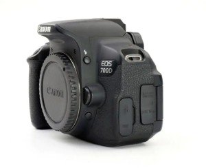 Canon EOS 700D Body, черный