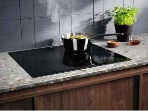 Индукционная варочная панель Electrolux LIR60430