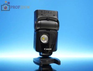 Вспышка Canon Speedlite 320EX White Box