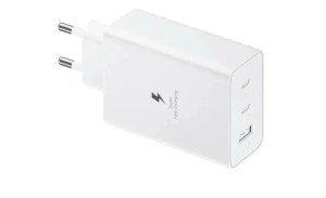 Сетевое зарядное устройство Samsung EP-T6530NWEGRU 65W 3-Port USB-Cx2/USB-A, белый Сетевое зарядное устройство Samsung EP-T6530NWEGRU 65W 3-Port USB-Cx2/USB-A, белый