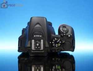 Nikon D5600 KIT 18-140 AF-S VR черный Комплект