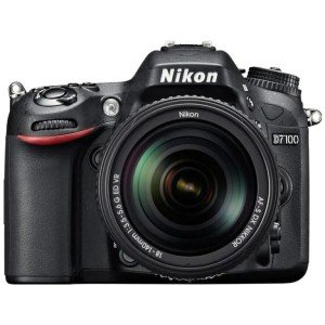 Nikon D7100 kit 18-140