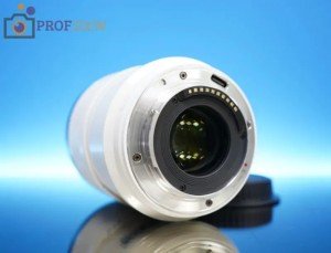 Объектив Sirui 23mm F1.2 Sony E Белый