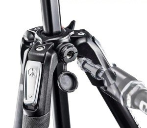 Штатив Manfrotto MK190X3-3W1 штатив алюм. MT190X3 + головка MH804-3W1  3/170/71/2,8/4 (сек/выс/слож/вес/нагр) черный