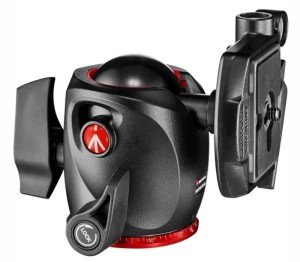 Штатив Manfrotto MK190XPRO3-BHQ2 штатив алюм. MT190XPRO3 + головка MHXPRO-BHQ2 DUAL 3/171,5/70,5/2,5/7 (сек/выс/слож/вес/нагр) черный