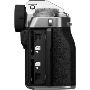 Фотоаппарат Fujifilm X-T5 Kit XF 16-80mm F4 R OIS WR Silver