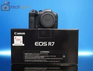 Canon EOS R7 Body Canon EOS R7 Body