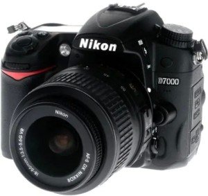 Nikon D7000 Kit 18-55