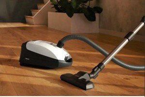 Пылесос CLASSIC C1 POWER FLEX LINE LOTUS WHITE MIELE