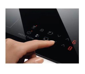 Индукционная варочная панель LIL61434C ELECTROLUX
