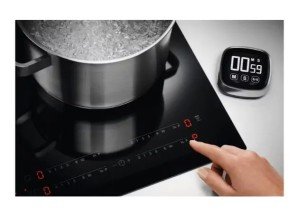 Индукционная варочная панель CIR60430CB ELECTROLUX