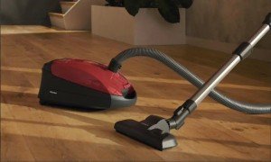 Пылесос CLASSIC C1 AUTUMN RED MIELE