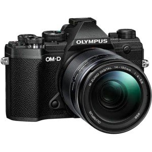 Olympus OM-D E-M5 Mark III Kit M.Zuiko Digital ED 14-150mm f/4-5.6 II, черный