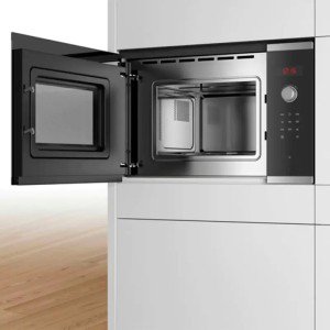 Микроволновая печь Bosch Serie 4 BFL523MS0 Silver