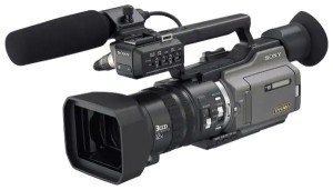 Видеокамера Sony DSR-PD175