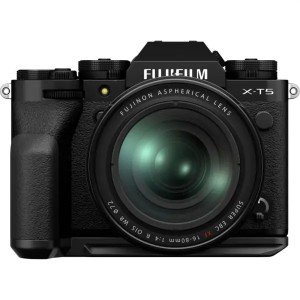 Фотоаппарат Fujifilm X-T5 Kit XF 16-80mm F4 R OIS WR Фотоаппарат Fujifilm X-T5 Kit XF 16-80mm F4 R OIS WR