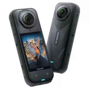 Экшн-камера Insta360 X5