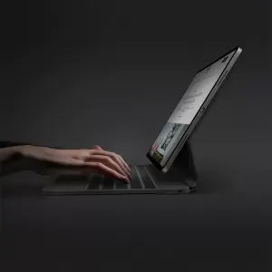 Беспроводная клавиатура Uniq VENNO Pro для iPad Pro 13 M4 (2024) 