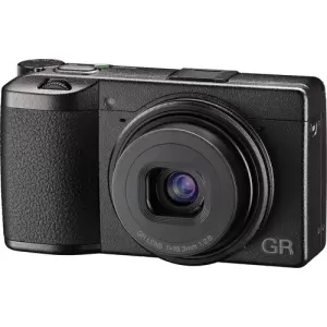 Цифровой фотоаппарат Ricoh GR III