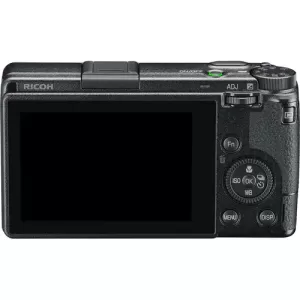 Цифровой фотоаппарат Ricoh GR III