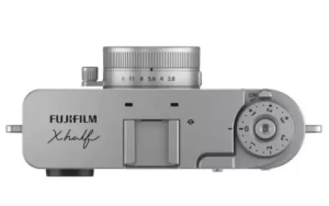 Фотоаппарат Fujifilm X half Digital Camera silver