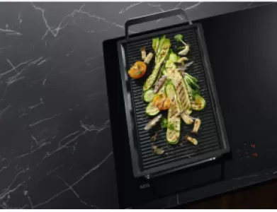 Индукционная варочная панель AEG TO64IB00FB