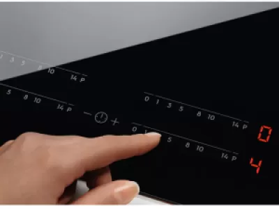 Индукционная варочная поверхность Electrolux CIV634