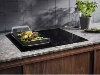 Индукционная варочная поверхность Electrolux CIV634