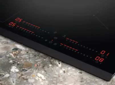 Индукционная варочная панель Electrolux EIS82453