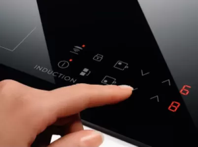 Индукционная варочная поверхность Electrolux с