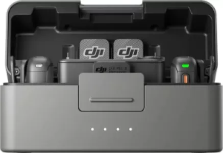 Беспроводной микрофон DJI Mic 3 (2 TX + 1 RX + Charging Case), черный Беспроводной микрофон DJI Mic 3 (2 TX + 1 RX + Charging Case), черный