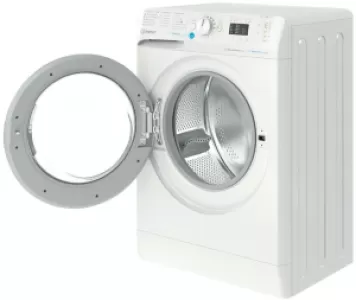 Стиральная машина Indesit BWSA 71052X WSV