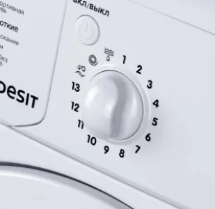 Стиральная машина Indesit IWSC 5105
