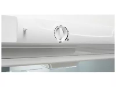 Холодильник двухкамерный Indesit ITR 4200 W Total No Frost белый Холодильник двухкамерный Indesit ITR 4200 W Total No Frost белый