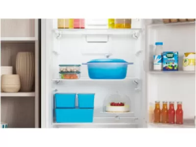Холодильник двухкамерный Indesit ITR 4200 W Total No Frost белый Холодильник двухкамерный Indesit ITR 4200 W Total No Frost белый