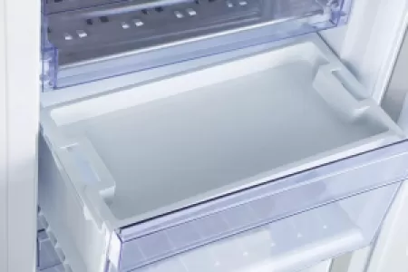 Морозильная камера Beko RFSK266T01W, белый