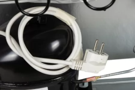 Морозильная камера Beko RFSK266T01W, белый