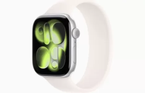 Умные часы Apple Watch Series 11 42 мм, Silver Aluminum Case, Light Blush Solo Loop