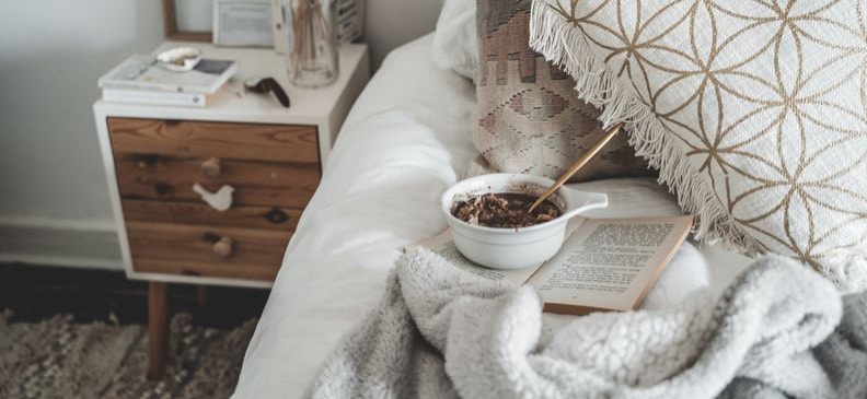 За сколько часов до сна можно есть