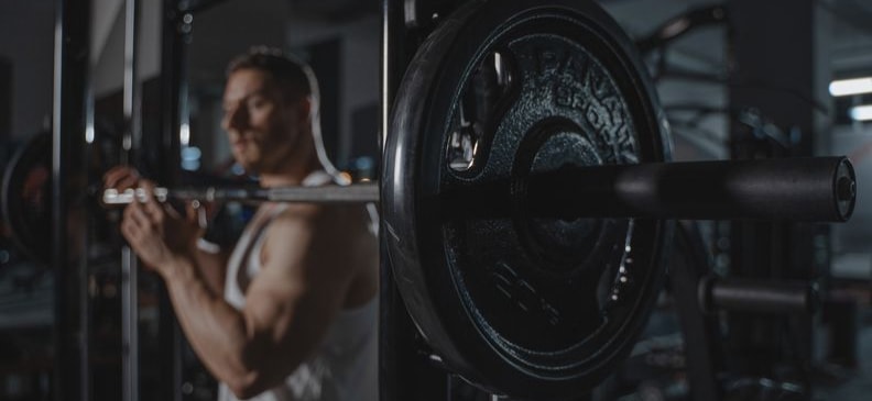 Программа тренировок дома для мужчин