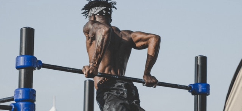 Как научиться подтягиваться с нуля?