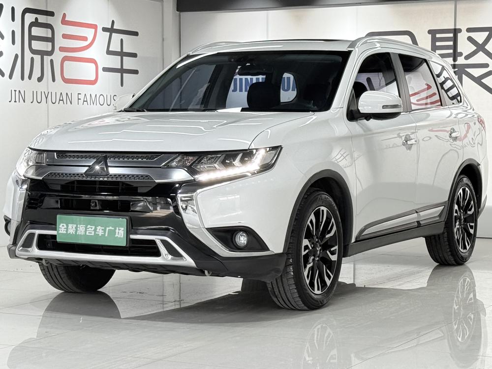 Mitsubishi Outlander 2020 2.4L four-wheel drive exclusive version, 5 seats