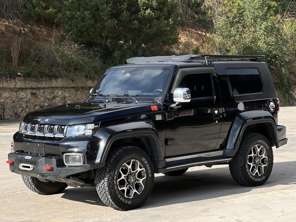 BAIC_Motor Beijing off-road BJ40 2020 2.0T automatic four-wheel drive pays tribute to the 2020 version of the supreme model