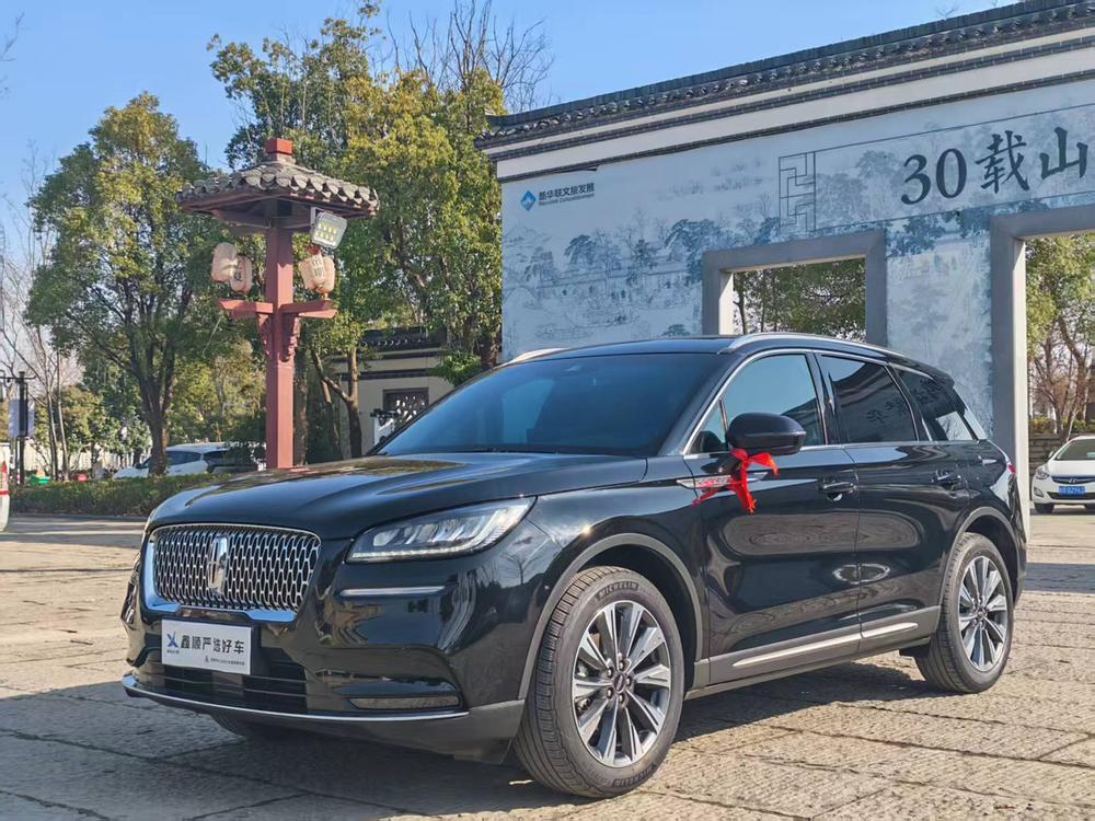 Lincoln Adventurer 2022 facelift 2.0T two-wheel drive premium version